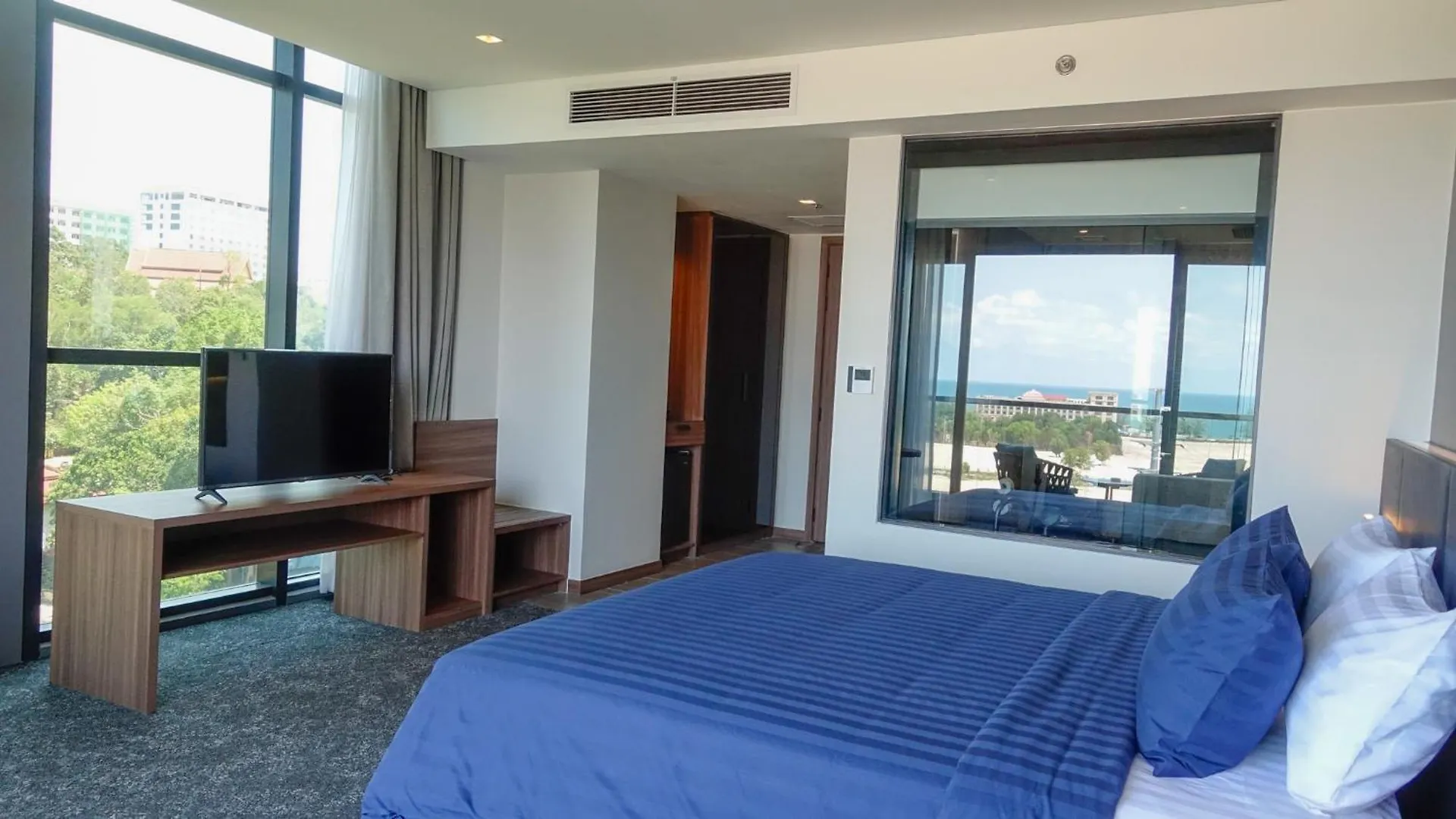 Grand La Vogue Hotel And Casino Sihanoukville